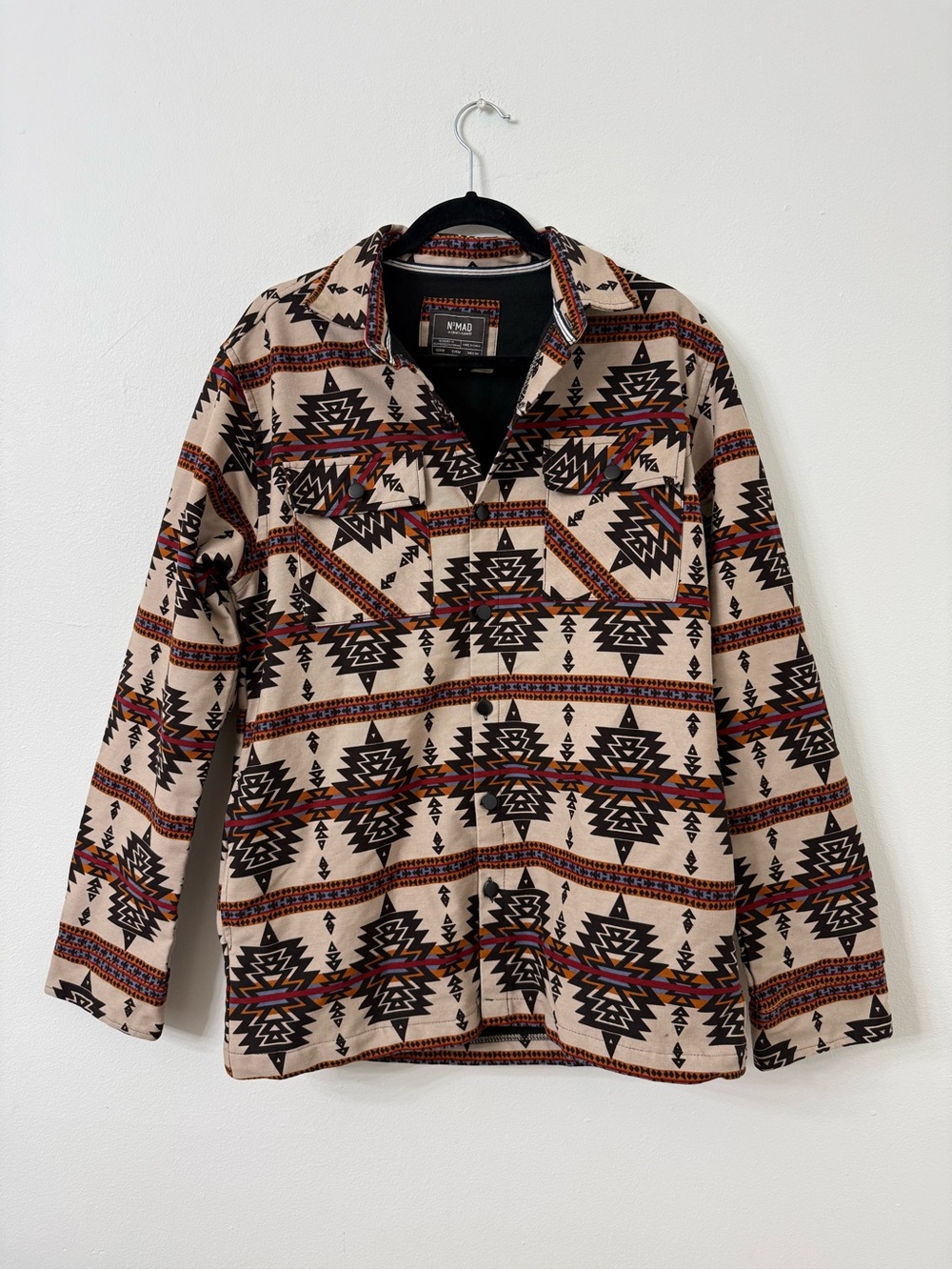 {M} Nomad by Craft+Flow Southwestern Print Button-Up Shacket in Beige and Black